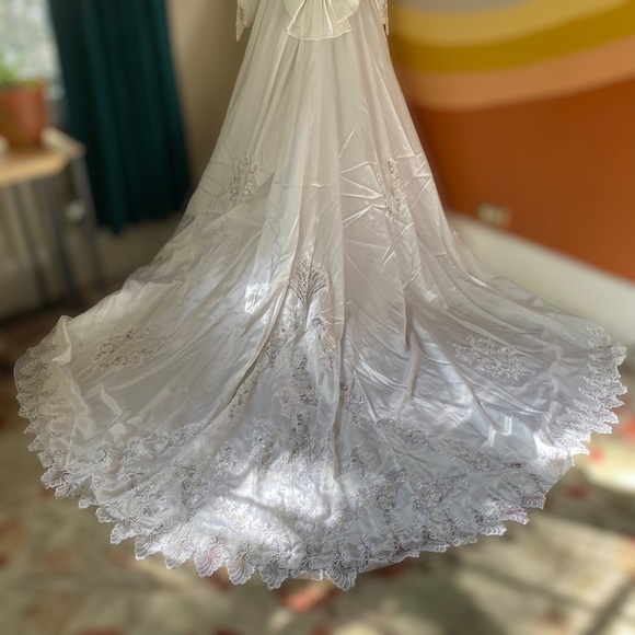 Mary’s Bridal Ornate Beaded Wedding Gown with Full Train and Veil Headpiece - Picture 6 of 8